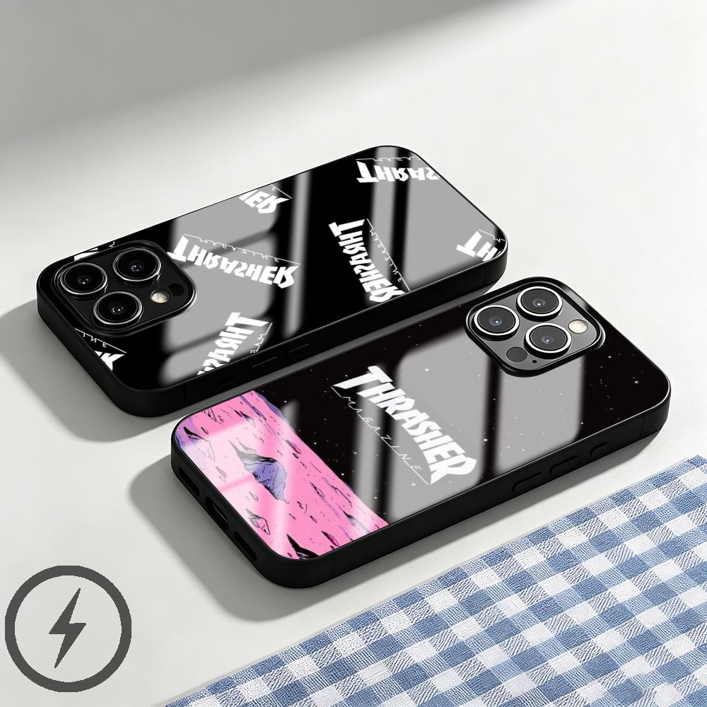 Phone Accessories To Sell - Brand THRASHER Telefoonhoesje voor iPhone 17